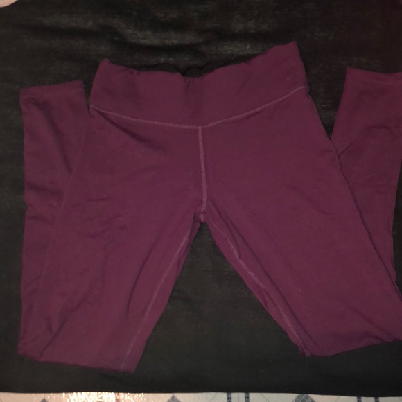 VS Pink Ultimate Yoga Pants - Picture 2 of 5
